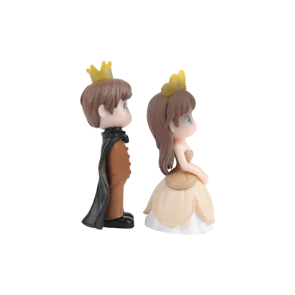 Cute King and Queen Couple Miniature Set of 2 | Fairy Garden Accessory| Doll House Accessory| Bonsai Tray Garden| Shelf Decor| Showpiece- 0.8x0.9x2.1 inch