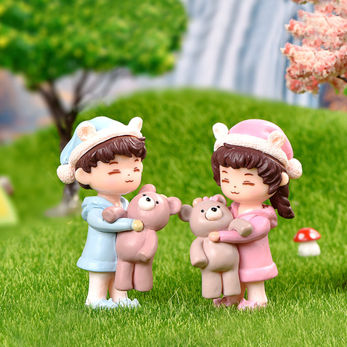 Wonderland Couple hugging teddy Miniatures | 1 Couple = 2Pc | Height 2.5 Inches | Miniature toys , cake toppers , small figuine, Valentine couple, gift, home decor, garden decor