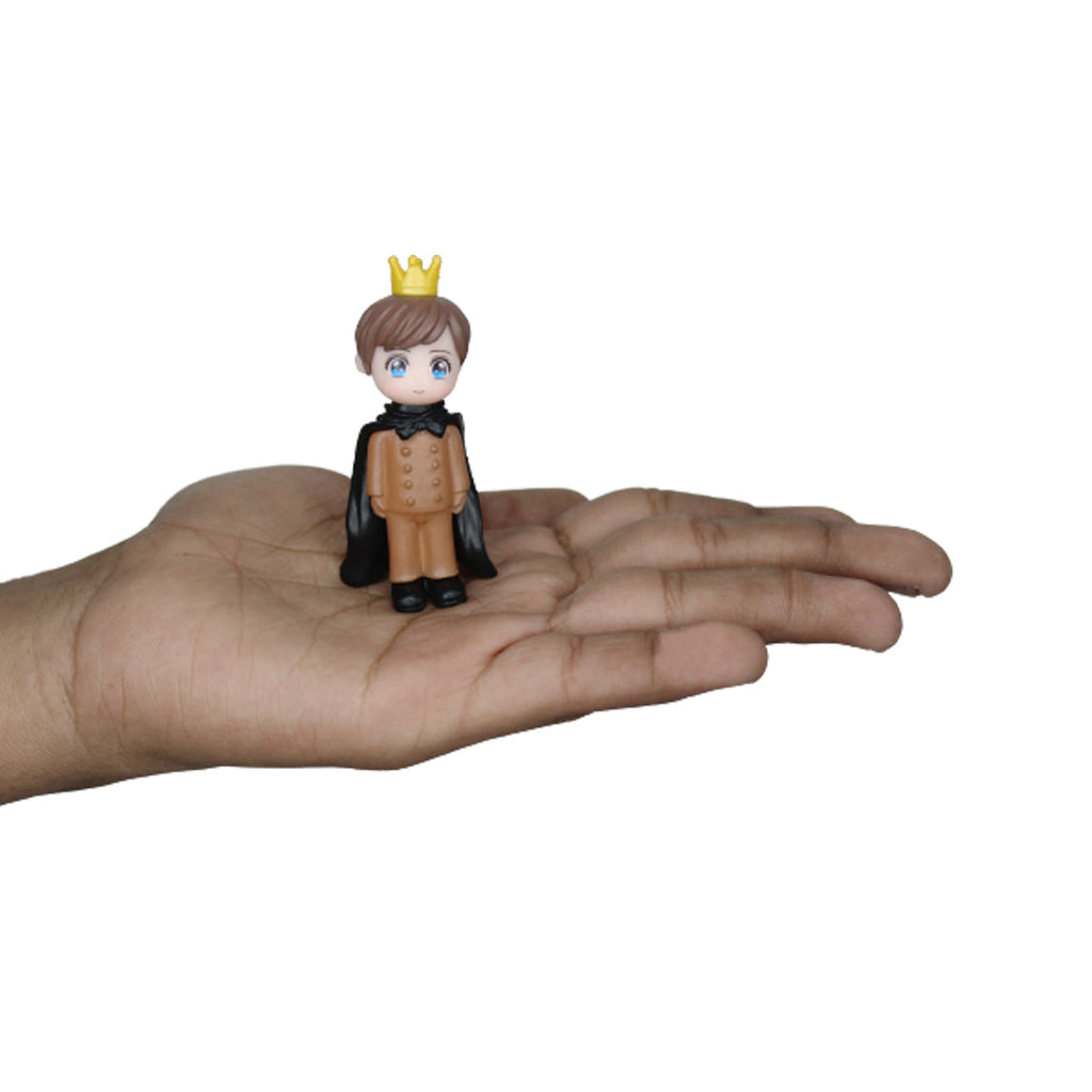 Cute King and Queen Couple Miniature Set of 2 | Fairy Garden Accessory| Doll House Accessory| Bonsai Tray Garden| Shelf Decor| Showpiece- 0.8x0.9x2.1 inch