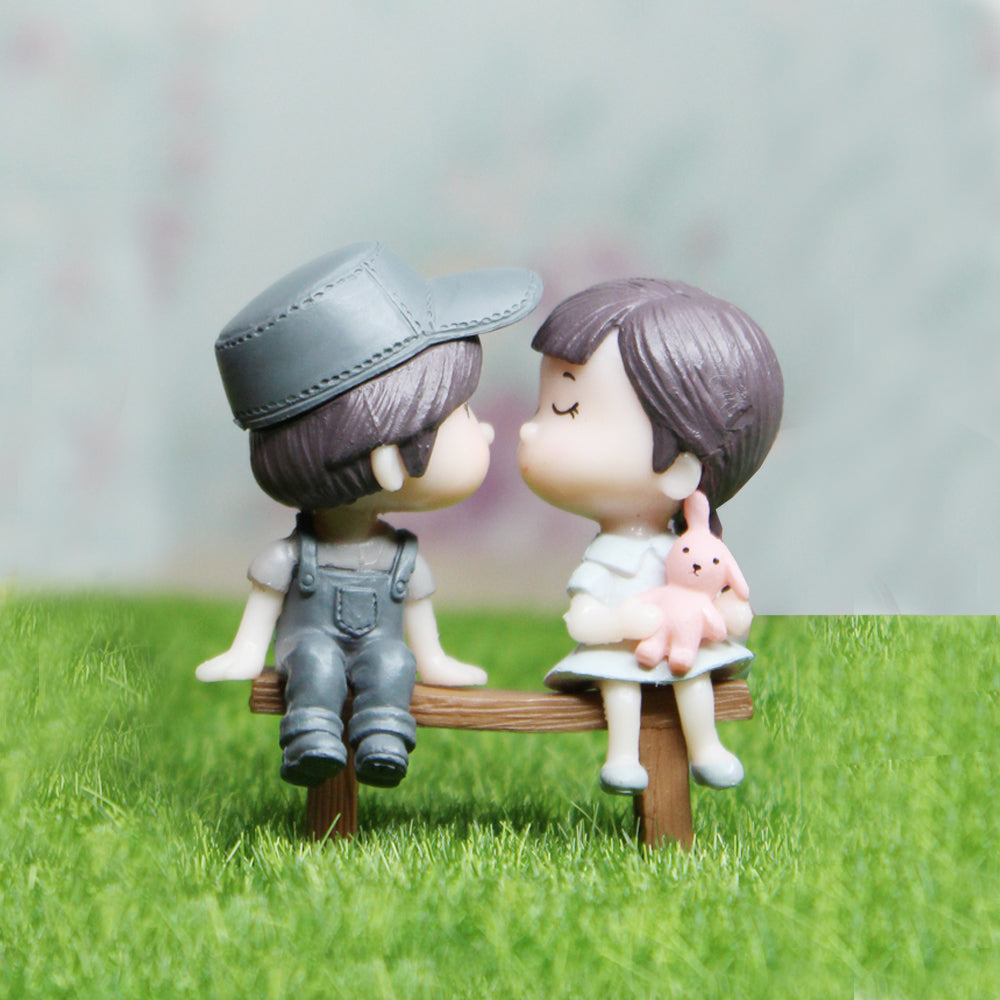 Couple Miniature Toys - Set of 2 Girl and Boy on bench (Blue)|Fairy garden accessories| Figurine Doll House Accessories | Bonsai Tray Garden Decor-2.1x0.9x2.3 inch