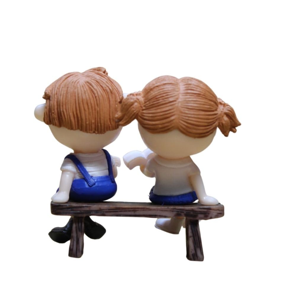 Wonderland Imported Miniatures (1 set) Smile Couple|Miniature Figurine| Shelf Décor | Resin Home décor | Gift Items