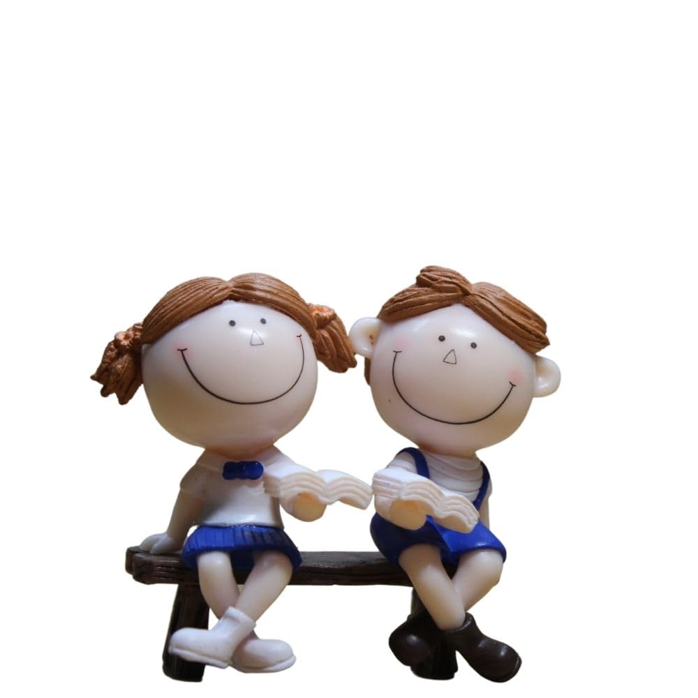 Wonderland Imported Miniatures (1 set) Smile Couple|Miniature Figurine| Shelf Décor | Resin Home décor | Gift Items