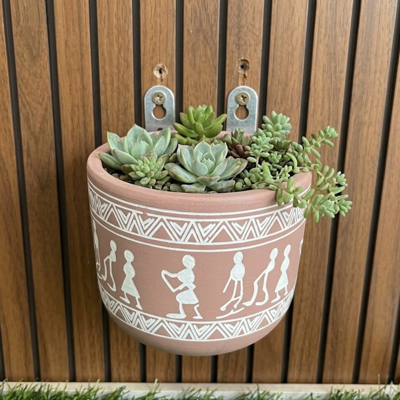 Red Terra Cotta Folk Art Wall Planter-Cute Plant Pot - For Indoor/Outdoor Decor, For Plants, Flowers, And Herbs( Plant not included)