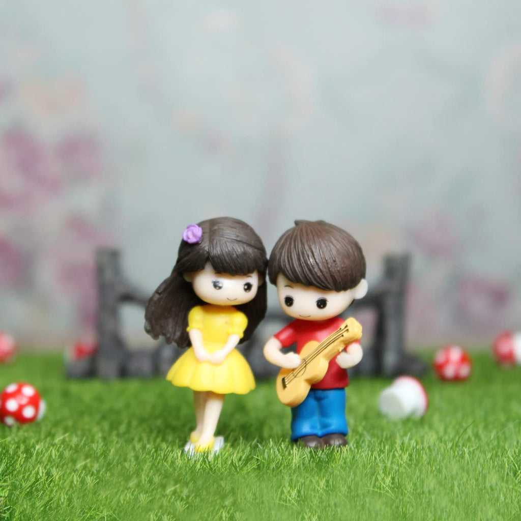 Set of 2 Girl & Boy playing guitar Couple Miniature |Figurine for landscape decoration,Plants Homedécor Gift Accessories| Doll House | Car Dashboard - Boy-1.2x0.6x2 Girl1.2x0.8x2 inch