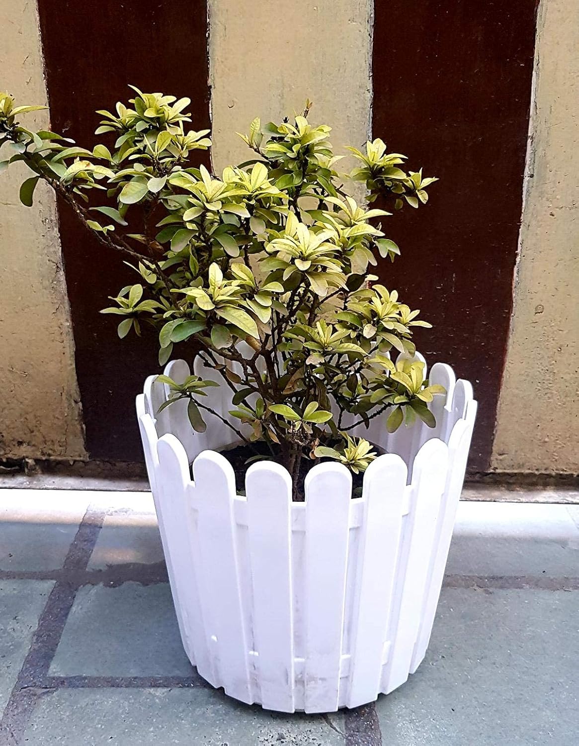 (White, Single pc) Fence Fresh Plastic Garden Planter